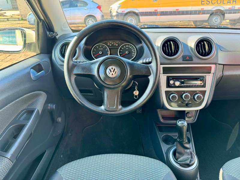 VOLKSWAGEN GOL 1.6 MI 8V TOTAL FLEX 2011/2012 AR MULTIMARCAS VENÂNCIO AIRES / Carros no Vale