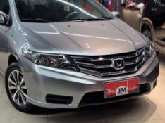 HONDA CITY SEDAN LX 1.5 FLEX 16V 4P MEC. 2012/2013 JM AUTOMÓVEIS VENÂNCIO AIRES / Carros no Vale