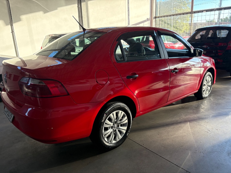 VOLKSWAGEN VOYAGE 1.0 12V MPI TOTALFLEX TRENDLINE 2016/2017 RICARDINHO AUTOMÓVEIS MONTENEGRO / Carros no Vale