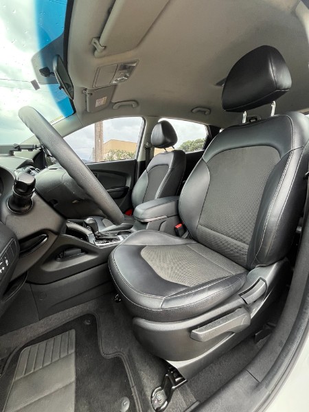 HYUNDAI IX35 GL 2.0 16V 2WD FLEX AUT 2020/2021 BOSCO AUTOMÓVEIS GUAPORÉ / Carros no Vale