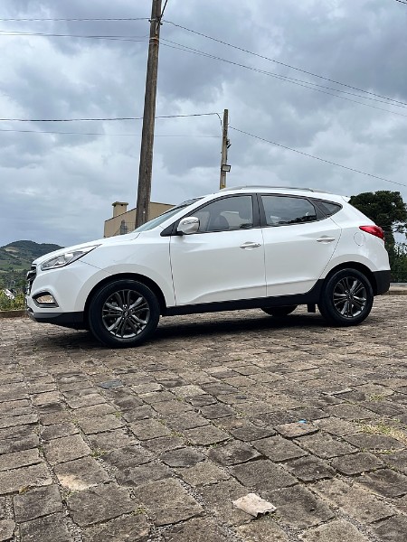HYUNDAI IX35 GL 2.0 16V 2WD FLEX AUT 2020/2021 BOSCO AUTOMÓVEIS GUAPORÉ / Carros no Vale