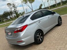 HYUNDAI HB20 1.6 PREMIUM 16V FLEX 4P AUTOMÁTICO 2016/2017 NEURI VEÍCULOS LAJEADO / Carros no Vale