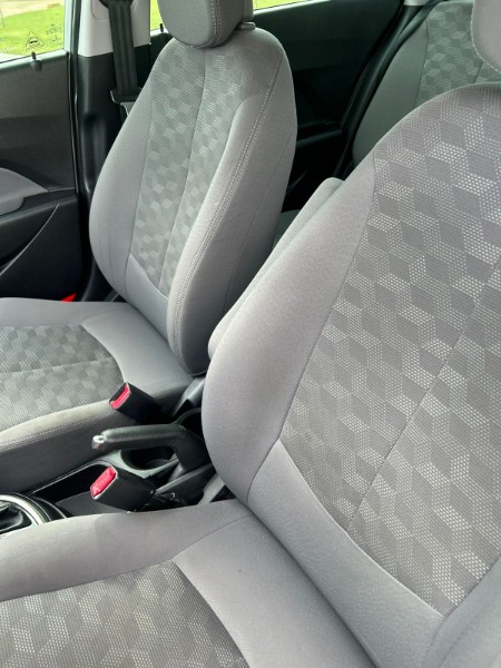 HYUNDAI HB20 1.6 PREMIUM 16V FLEX 4P AUTOMÁTICO 2016/2017 NEURI VEÍCULOS LAJEADO / Carros no Vale