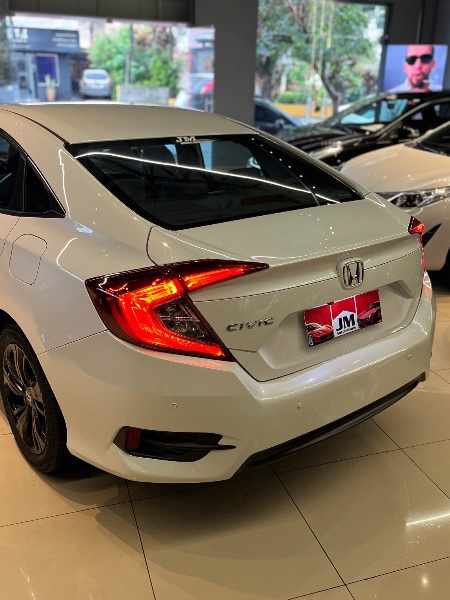 HONDA CIVIC 2.0 EXL 2017/2017 JM AUTOMÓVEIS VENÂNCIO AIRES / Carros no Vale