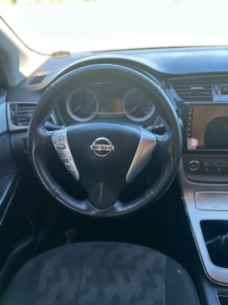 NISSAN SENTRA 2.0 S FLEX /2014 NEURI VEÍCULOS LAJEADO / Carros no Vale