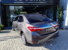 TOYOTA COROLLA 2.0 XEI 16V 2015/2016 DE CONTO AUTOMÓVEIS SARANDI / Carros no Vale