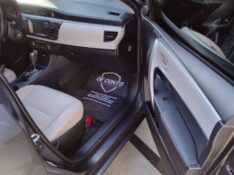 TOYOTA COROLLA 2.0 XEI 16V 2015/2016 DE CONTO AUTOMÓVEIS SARANDI / Carros no Vale
