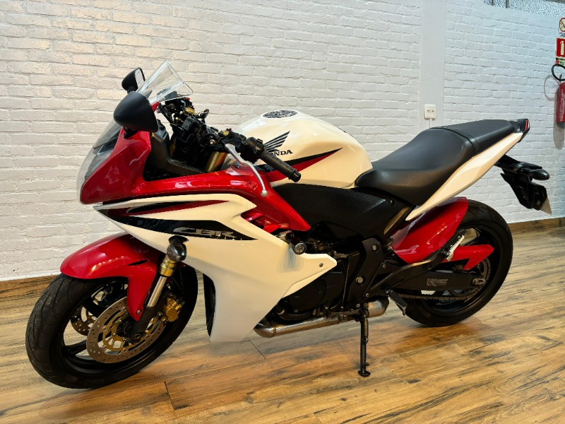 HONDA CBR 600 F - 2014