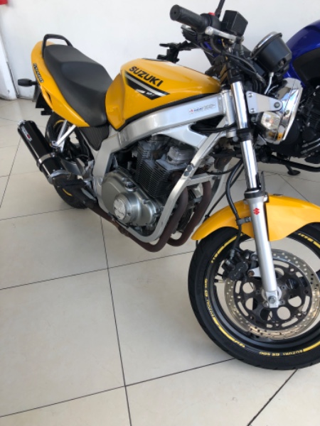 SUZUKI MOTOS GS 500 E 2001/2001 JASER MOTOS LAJEADO / Carros no Vale