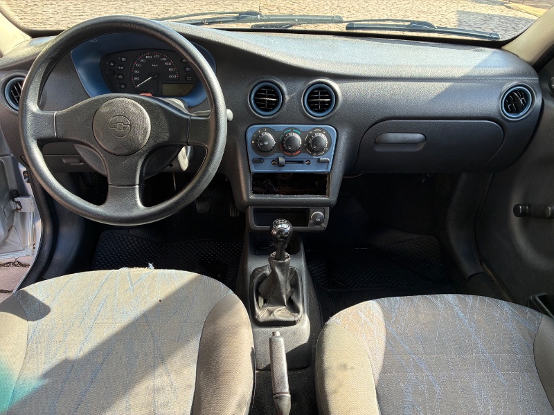 CHEVROLET CELTA 1.0 MPFI VHC 8V 2003/2004 COMPLETO VEÍCULOS GUAPORÉ / Carros no Vale
