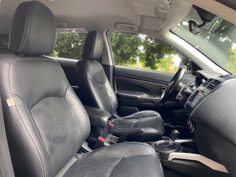 MITSUBISHI ASX AWD 2.0 16V 4X4 CVT 2015 2014/2015 ESTAÇÃO DO CARRO ESTRELA / Carros no Vale