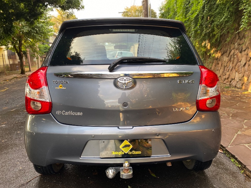 TOYOTA ETIOS XLS 1.5 2013/2013 ESTAÇÃO DO CARRO ESTRELA / Carros no Vale