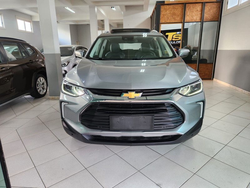 CHEVROLET TRACKER PREMIER 1.2 TURBO 2023/2024 TS VEÍCULOS ANTA GORDA / Carros no Vale