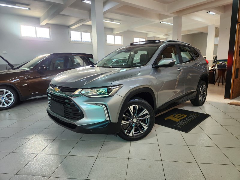 CHEVROLET TRACKER PREMIER 1.2 TURBO 2023/2024 TS VEÍCULOS ANTA GORDA / Carros no Vale