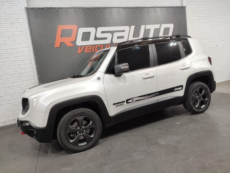 JEEP RENEGADE 2.0 16V TURBO DIESEL TRAILHAWK 4P 4X4 AUTOMÁTICO 2020/2020 ROSAUTO VEÍCULOS VENÂNCIO AIRES / Carros no Vale
