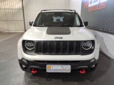JEEP RENEGADE 2.0 16V TURBO DIESEL TRAILHAWK 4P 4X4 AUTOMÁTICO 2020/2020 ROSAUTO VEÍCULOS VENÂNCIO AIRES / Carros no Vale