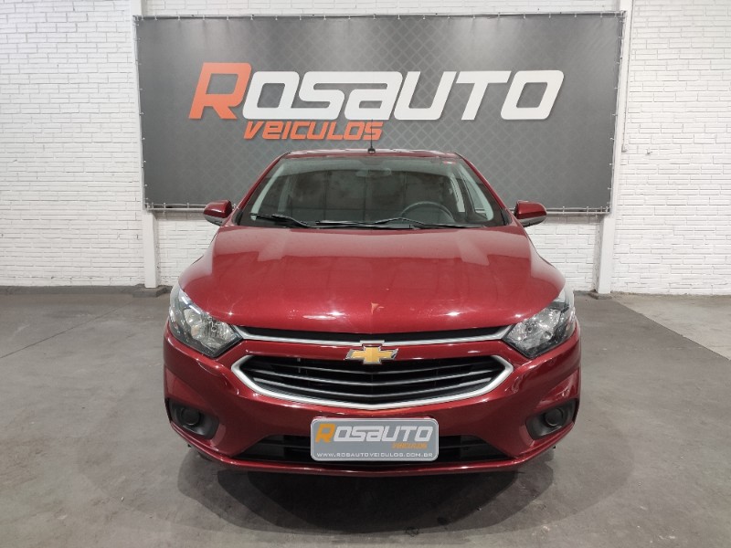 CHEVROLET ONIX LT 1.0 2018/2018 ROSAUTO VEÍCULOS VENÂNCIO AIRES / Carros no Vale