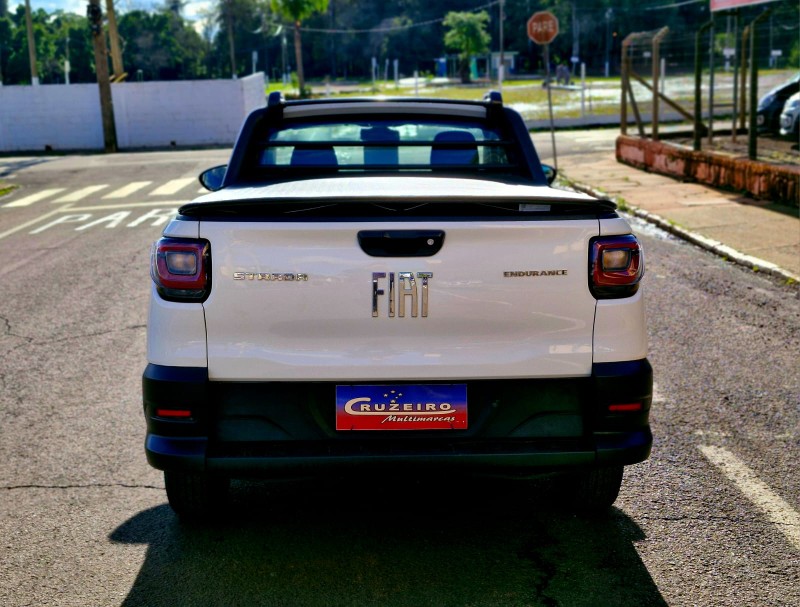 FIAT STRADA 1.4 ENDURANCE CS 8V 2022 2022/2022 CRUZEIRO MULTIMARCAS CRUZEIRO DO SUL / Carros no Vale