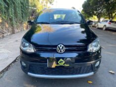 VOLKSWAGEN CROSSFOX G2 1.6 2010/2011 ESTAÇÃO DO CARRO ESTRELA / Carros no Vale