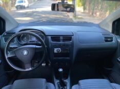 VOLKSWAGEN CROSSFOX G2 1.6 2010/2011 ESTAÇÃO DO CARRO ESTRELA / Carros no Vale