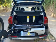 VOLKSWAGEN CROSSFOX G2 1.6 2010/2011 ESTAÇÃO DO CARRO ESTRELA / Carros no Vale