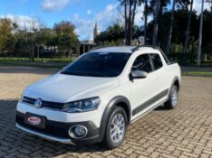 VOLKSWAGEN SAVEIRO SAVEIRO CROSS 1.6 T.FLEX 16V CD 2016/2016 NEURI VEÍCULOS LAJEADO / Carros no Vale