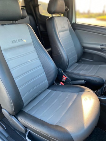 VOLKSWAGEN SAVEIRO SAVEIRO CROSS 1.6 T.FLEX 16V CD 2016/2016 NEURI VEÍCULOS LAJEADO / Carros no Vale
