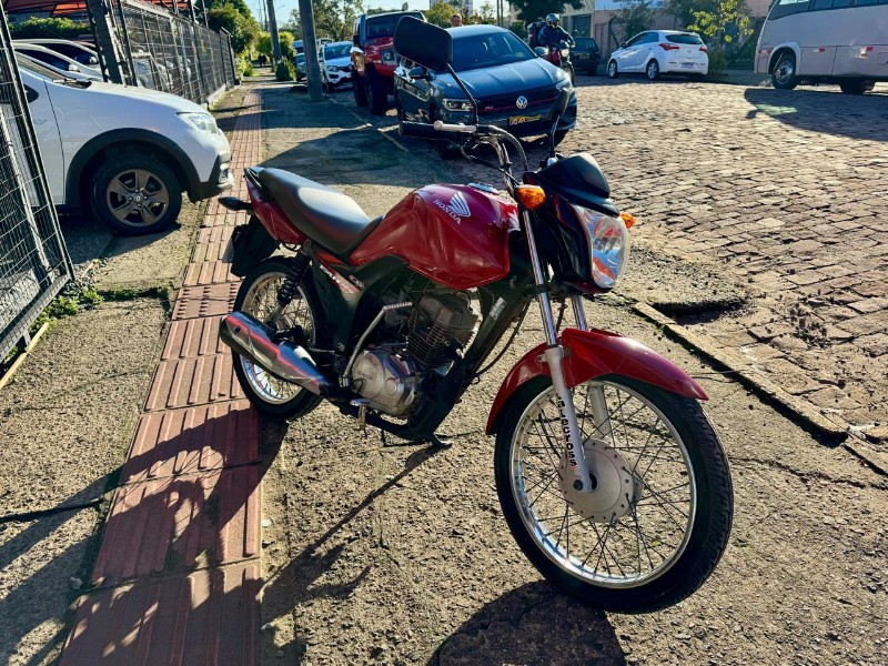 HONDA MOTOS FAN 125 KS 2014/2015 AR MULTIMARCAS VENÂNCIO AIRES / Carros no Vale