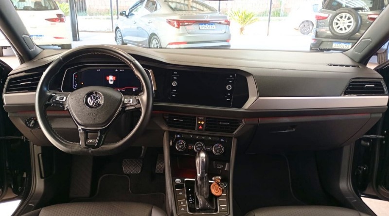 VOLKSWAGEN JETTA 1.4 R-LINE 250 16V TSI 2018/2019 LAVENDA VEÍCULOS ARROIO DO MEIO / Carros no Vale