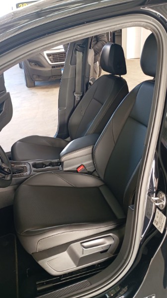 VOLKSWAGEN JETTA 1.4 R-LINE 250 16V TSI 2018/2019 LAVENDA VEÍCULOS ARROIO DO MEIO / Carros no Vale