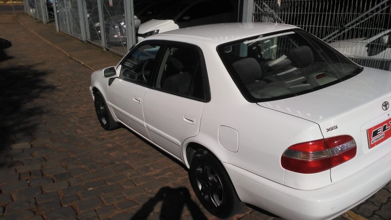 TOYOTA COROLLA 1.8 XEI 8V - 2001