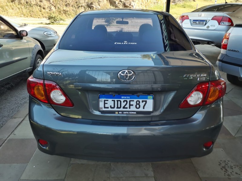 TOYOTA COROLLA XEI 1.8 16V FLEX AUT. 2009/2010 TS VEÍCULOS ANTA GORDA / Carros no Vale