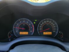 TOYOTA COROLLA XEI 1.8 16V FLEX AUT. 2009/2010 TS VEÍCULOS ANTA GORDA / Carros no Vale