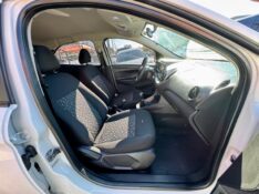 FORD KA 1.0 TI-VCT FLEX SE PLUS MANUAL 2020/2020 AR MULTIMARCAS VENÂNCIO AIRES / Carros no Vale