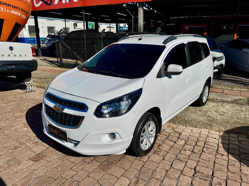 CHEVROLET SPIN LT 1.8 8V ECONO.FLEX 5P MEC. 2018/2018 AR MULTIMARCAS VENÂNCIO AIRES / Carros no Vale