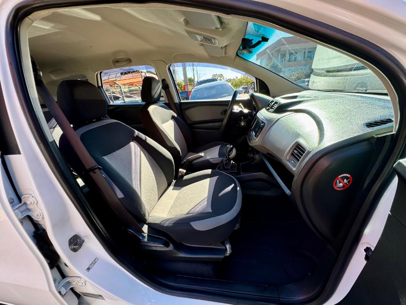 CHEVROLET SPIN LT 1.8 8V ECONO.FLEX 5P MEC. 2018/2018 AR MULTIMARCAS VENÂNCIO AIRES / Carros no Vale