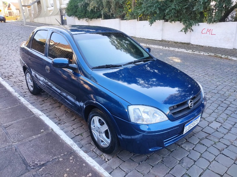 CHEVROLET CORSA SEDAN 1.8 2002/2003 ALTERNATIVA VEÍCULOS LAJEADO / Carros no Vale