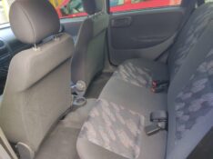 CHEVROLET CORSA SEDAN 1.8 2002/2003 ALTERNATIVA VEÍCULOS LAJEADO / Carros no Vale