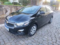 CHEVROLET ONIX 1.4 LT 2017/2018 ALTERNATIVA VEÍCULOS LAJEADO / Carros no Vale