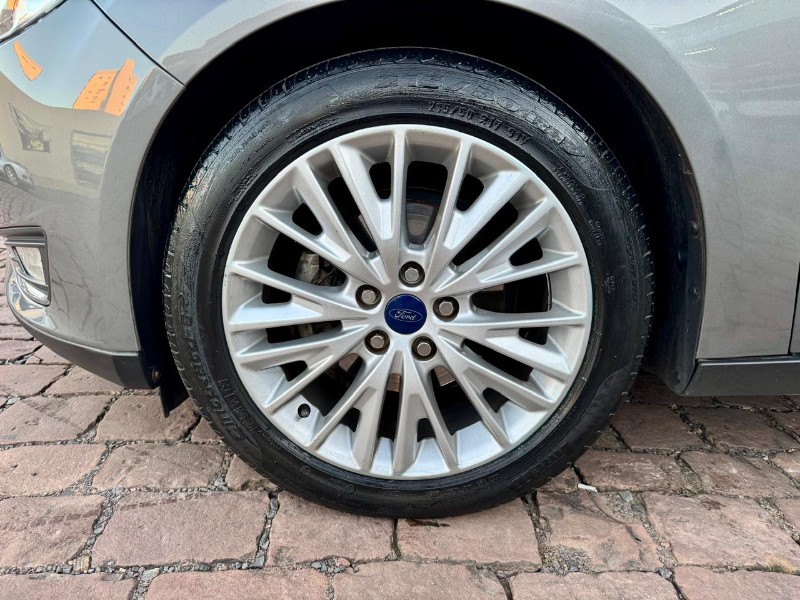 FORD FOCUS SE 2.0 FLEX 4P AUT 2015/2016 AR MULTIMARCAS VENÂNCIO AIRES / Carros no Vale