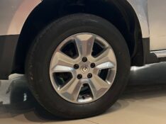 RENAULT DUSTER 1.6 4X2 16V 2013/2013 JM AUTOMÓVEIS VENÂNCIO AIRES / Carros no Vale