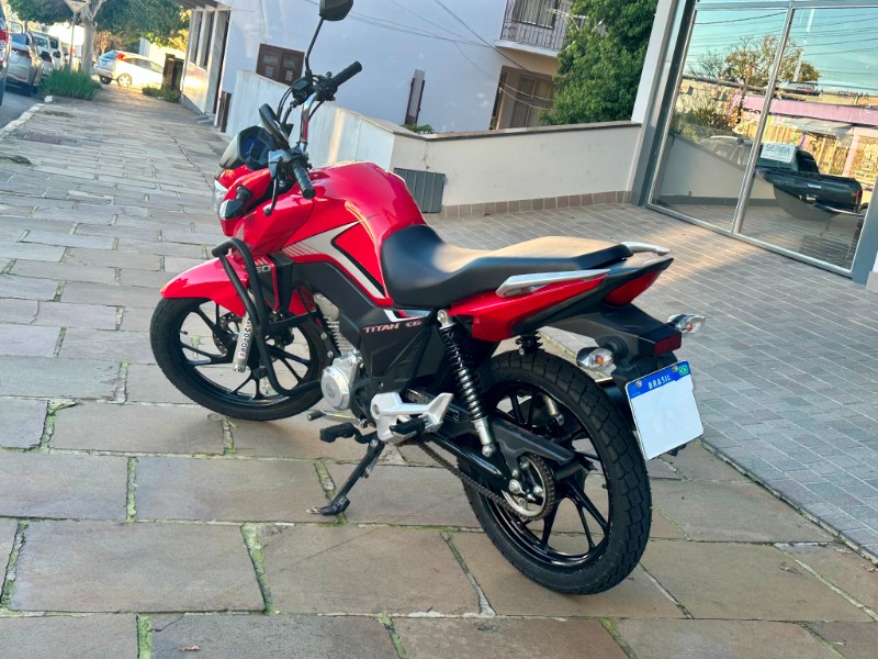 HONDA MOTOS CG 160 TITAN 2018/2018 SÉTIMA VEÍCULOS GUAPORÉ / Carros no Vale
