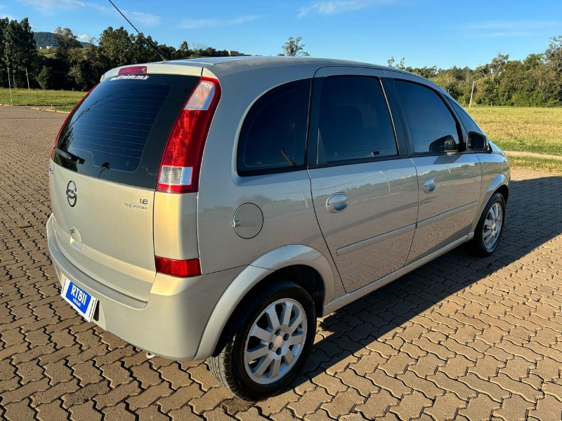 CHEVROLET MERIVA CD 1.8 /2004 RT 811 VEÍCULOS ARROIO DO MEIO / Carros no Vale