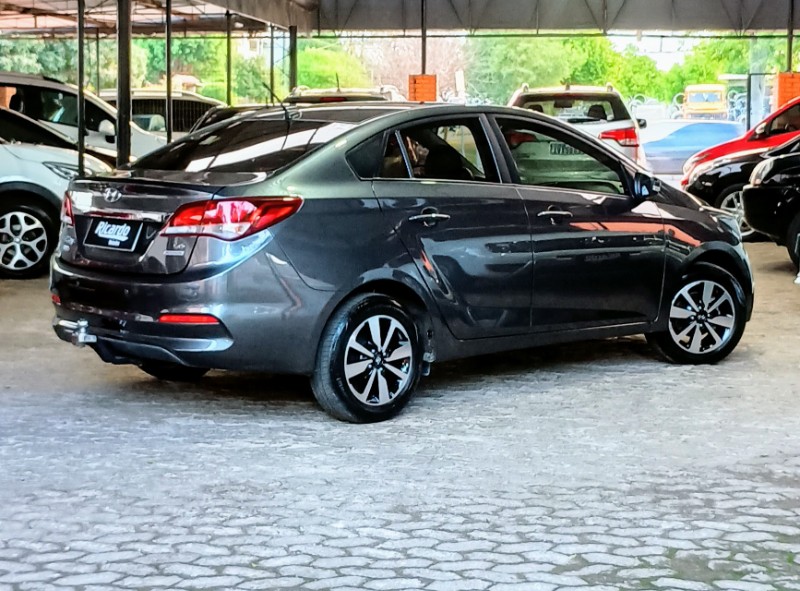 HYUNDAI HB20S 1.6 COMFORT PLUS 16V FLEX 4P AUTOMÁTICO 2018/2019 RICARDO VEÍCULOS TEUTÔNIA / Carros no Vale
