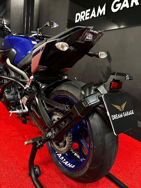 YAMAHA MT-09 ABS /2020 EXCLUSIVO VEÍCULOS SANTA CRUZ DO SUL / Carros no Vale
