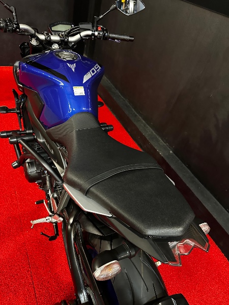 YAMAHA MT-09 ABS /2020 EXCLUSIVO VEÍCULOS SANTA CRUZ DO SUL / Carros no Vale