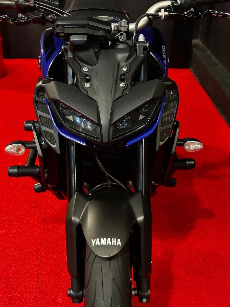 YAMAHA MT-09 ABS /2020 EXCLUSIVO VEÍCULOS SANTA CRUZ DO SUL / Carros no Vale
