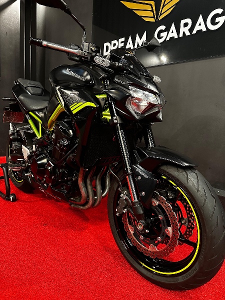 KAWASAKI Z900 /2021 EXCLUSIVO VEÍCULOS SANTA CRUZ DO SUL / Carros no Vale