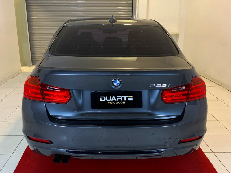BMW 328i SPORT 2.0 16V/2.0 16V FLEX 4P 2013/2014 DUARTE VEÍCULOS PORTO ALEGRE / Carros no Vale
