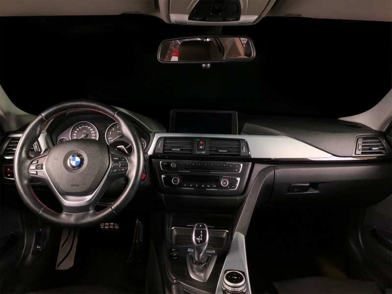BMW 328i SPORT 2.0 16V/2.0 16V FLEX 4P 2013/2014 DUARTE VEÍCULOS PORTO ALEGRE / Carros no Vale
